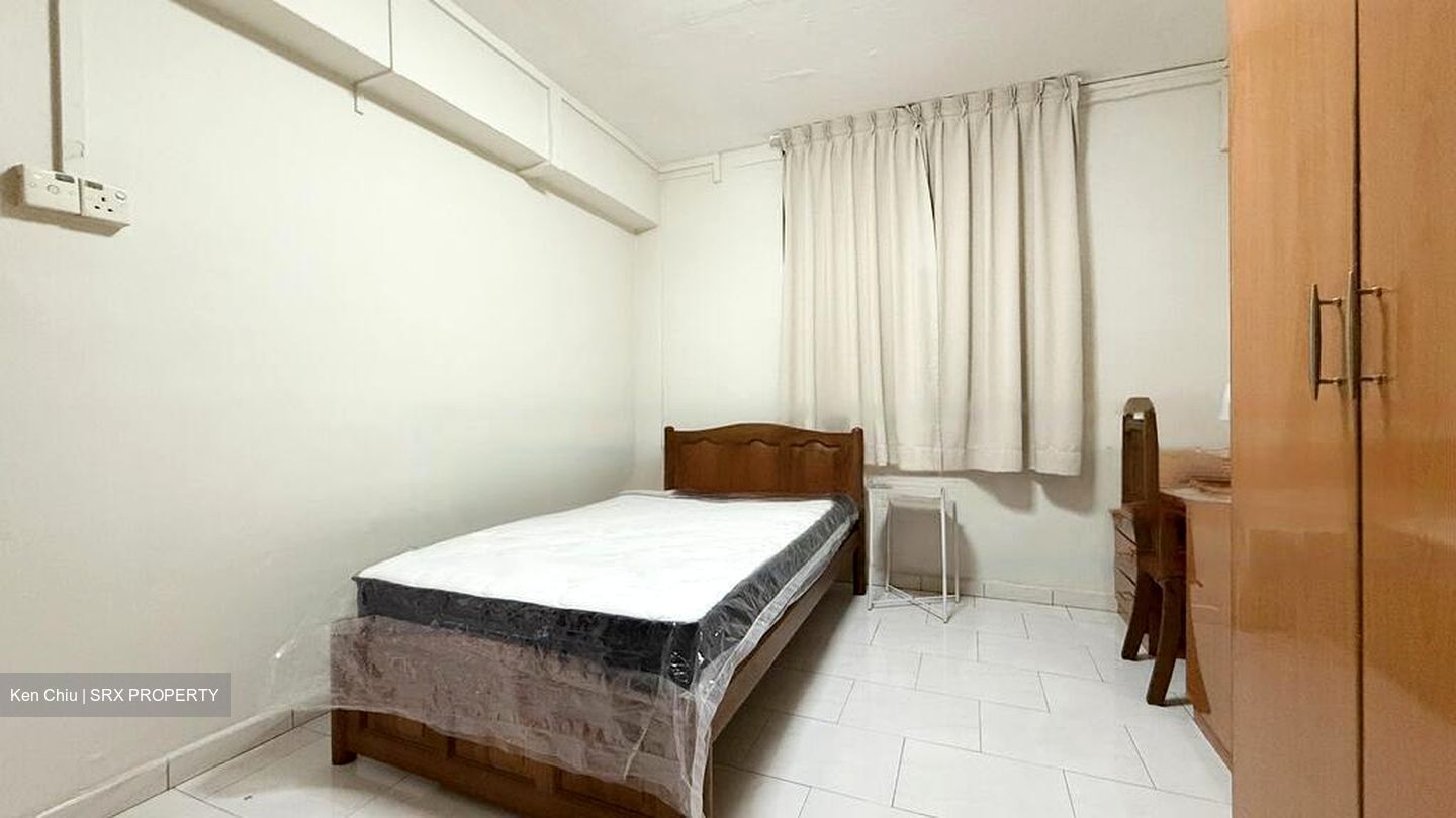 Blk 12 Holland Vista (Queenstown), HDB 3 Rooms #576325741